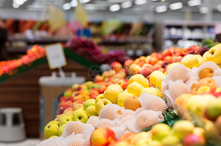 水果,食品销售成熟苹果杂货店超市杂货店超市成熟的苹果高清图片下载